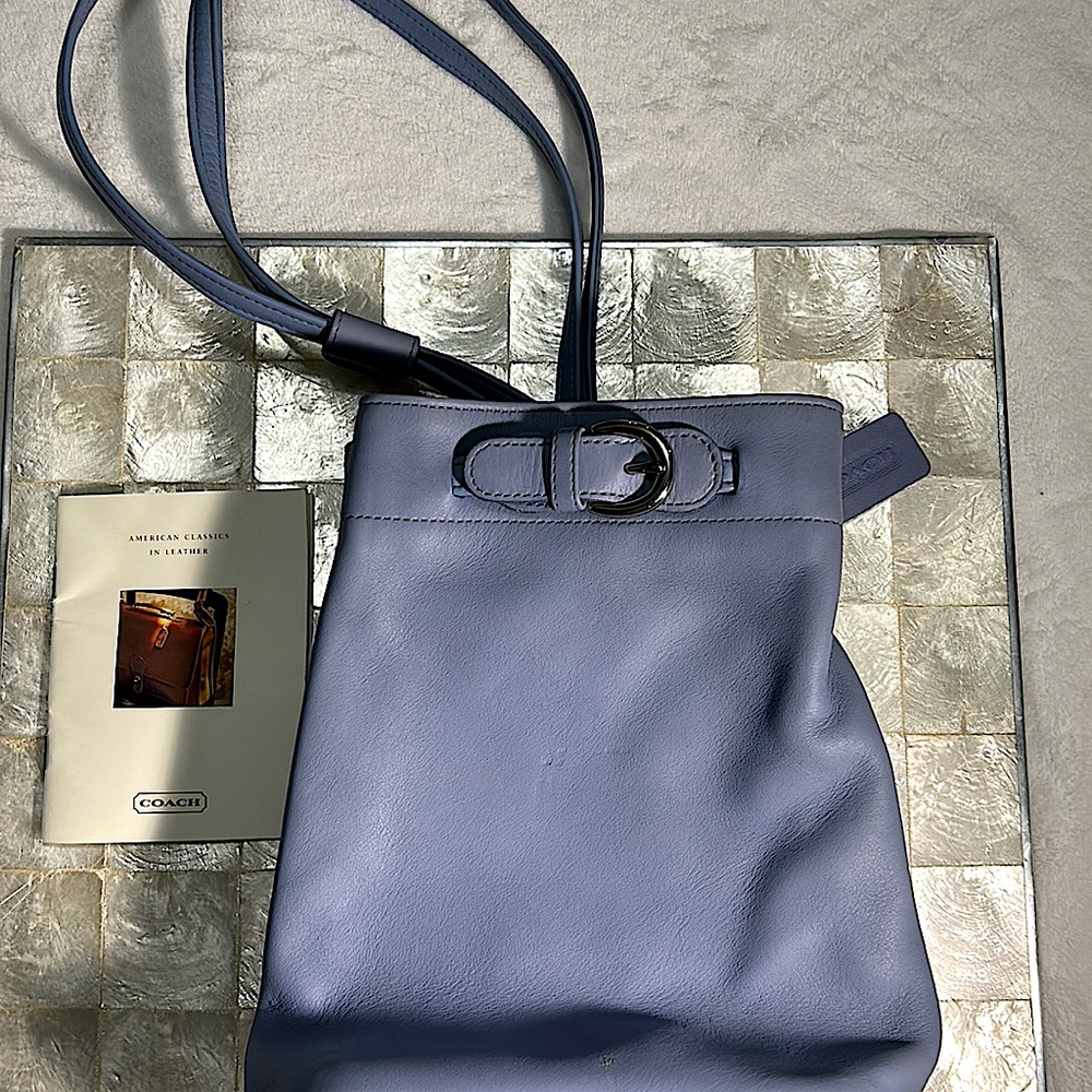 Rare💋Vintage Coach back pack 4162. Periwinkle blue leather. V. Good condition.